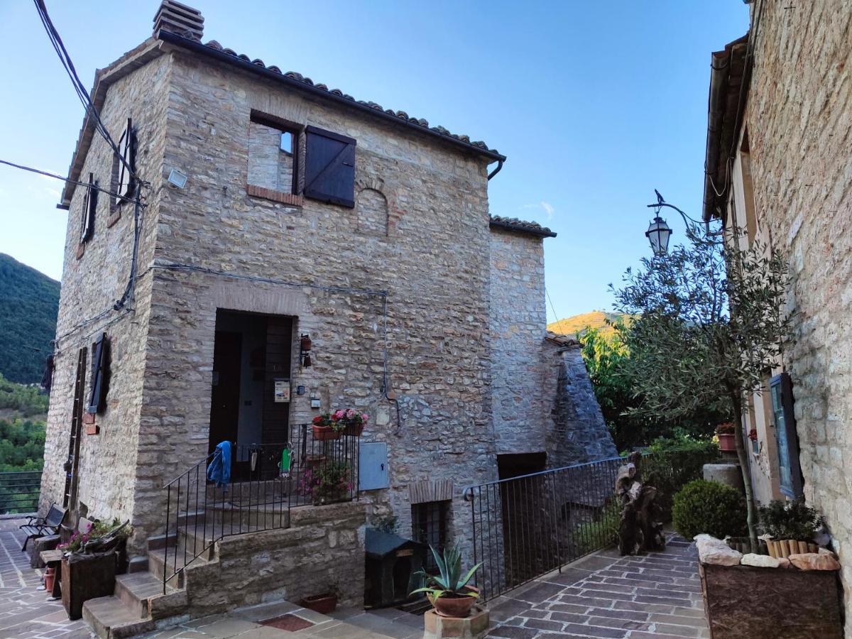 B&B Bivacco Frasassi Climbing & Trail Running House 真加 外观 照片